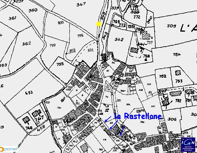 haut village eclairage.jpg haut village eclairage.jpg